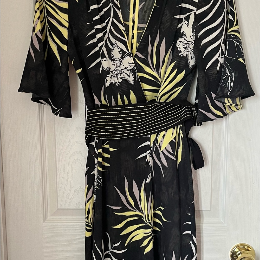 Black and Yellow Ruffled Wrap Midi Dress - Picture 2 of 3